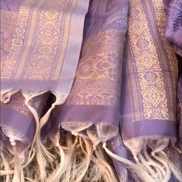 Scarf - Picture 2 of 3